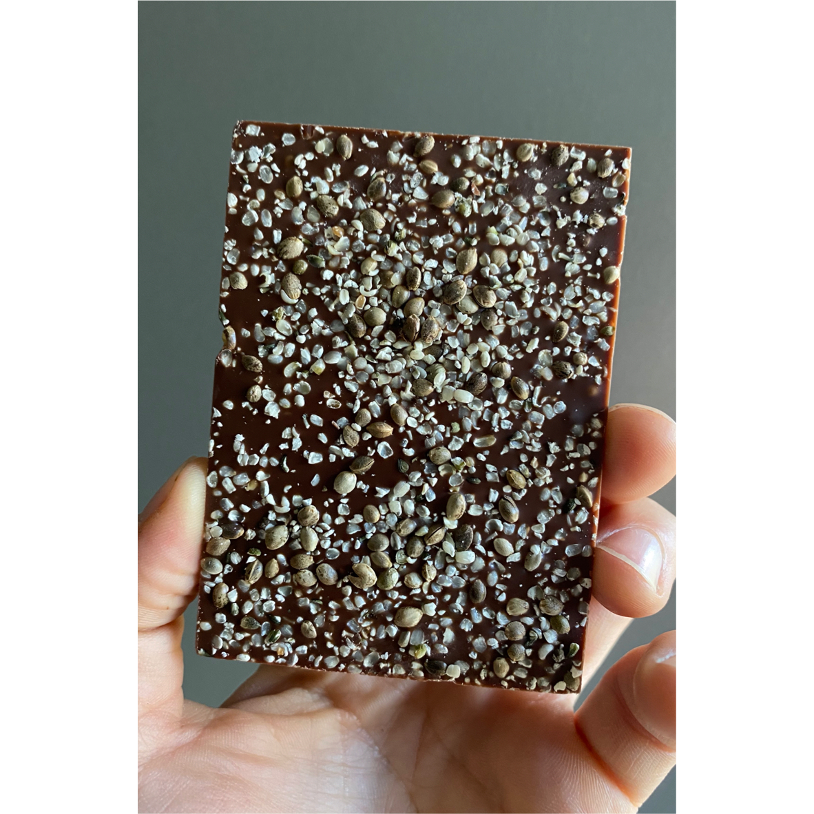 Chocolat noir artisanal au chanvre biologique - L' Chanvre : spécialiste du  chanvre biologique