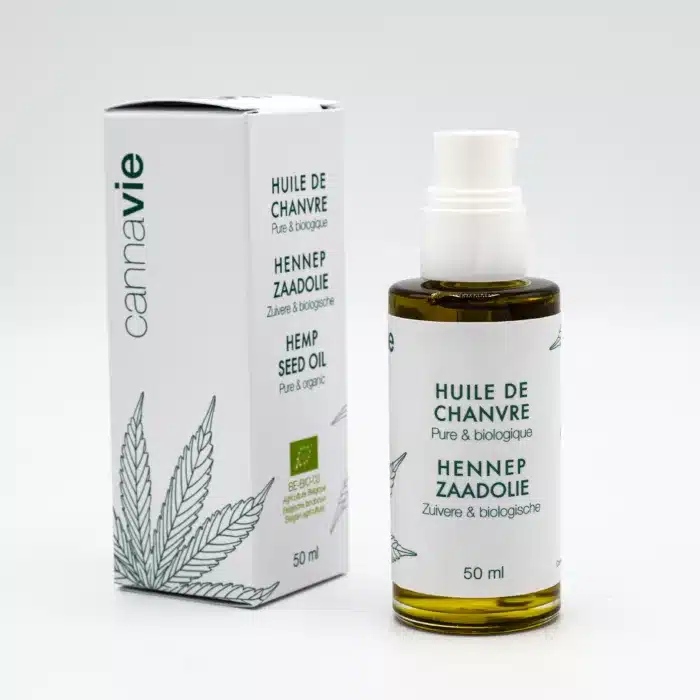 cannavie pure cosmetic hemp oil, product photo of bottle and packaging